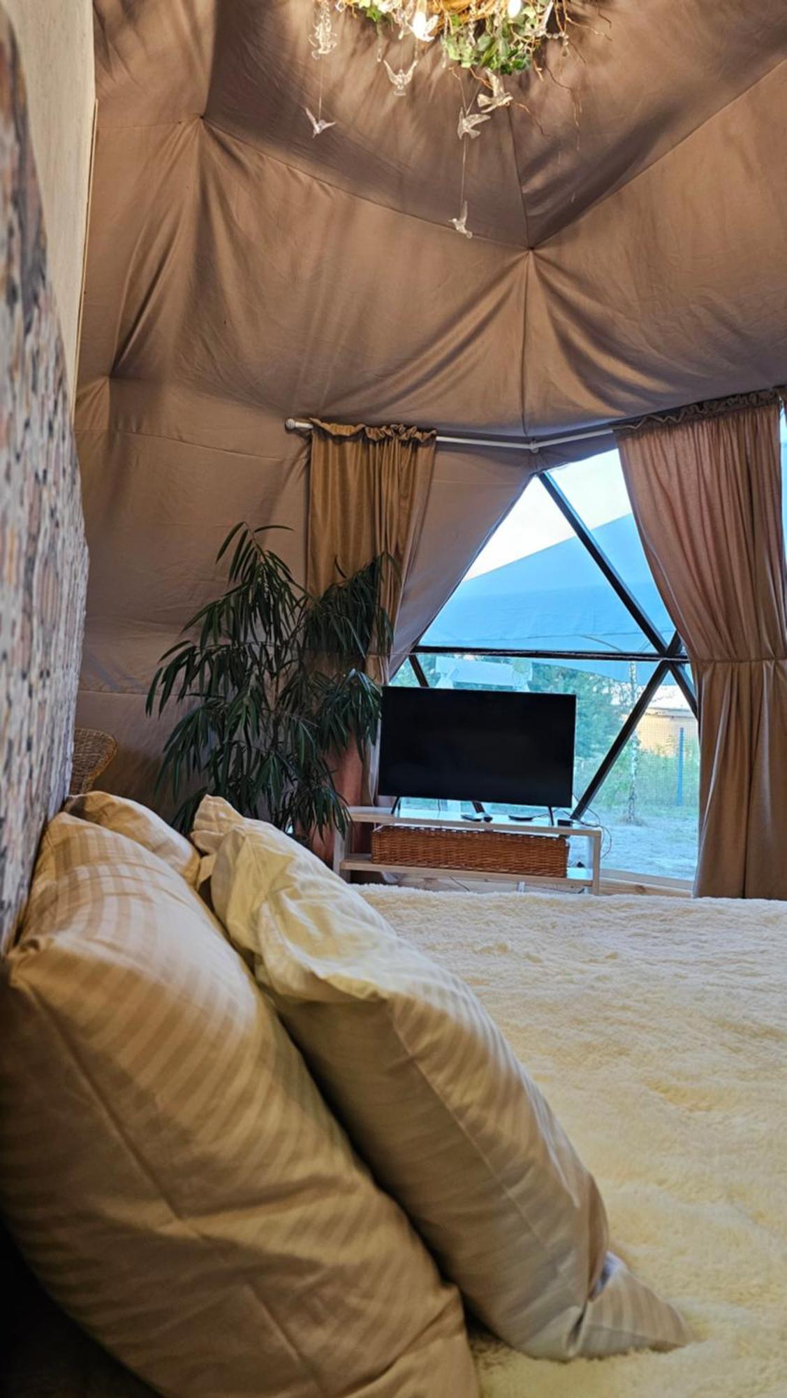 У Дачі Для Своїх Guest House Novyye Bezradichi Exterior photo