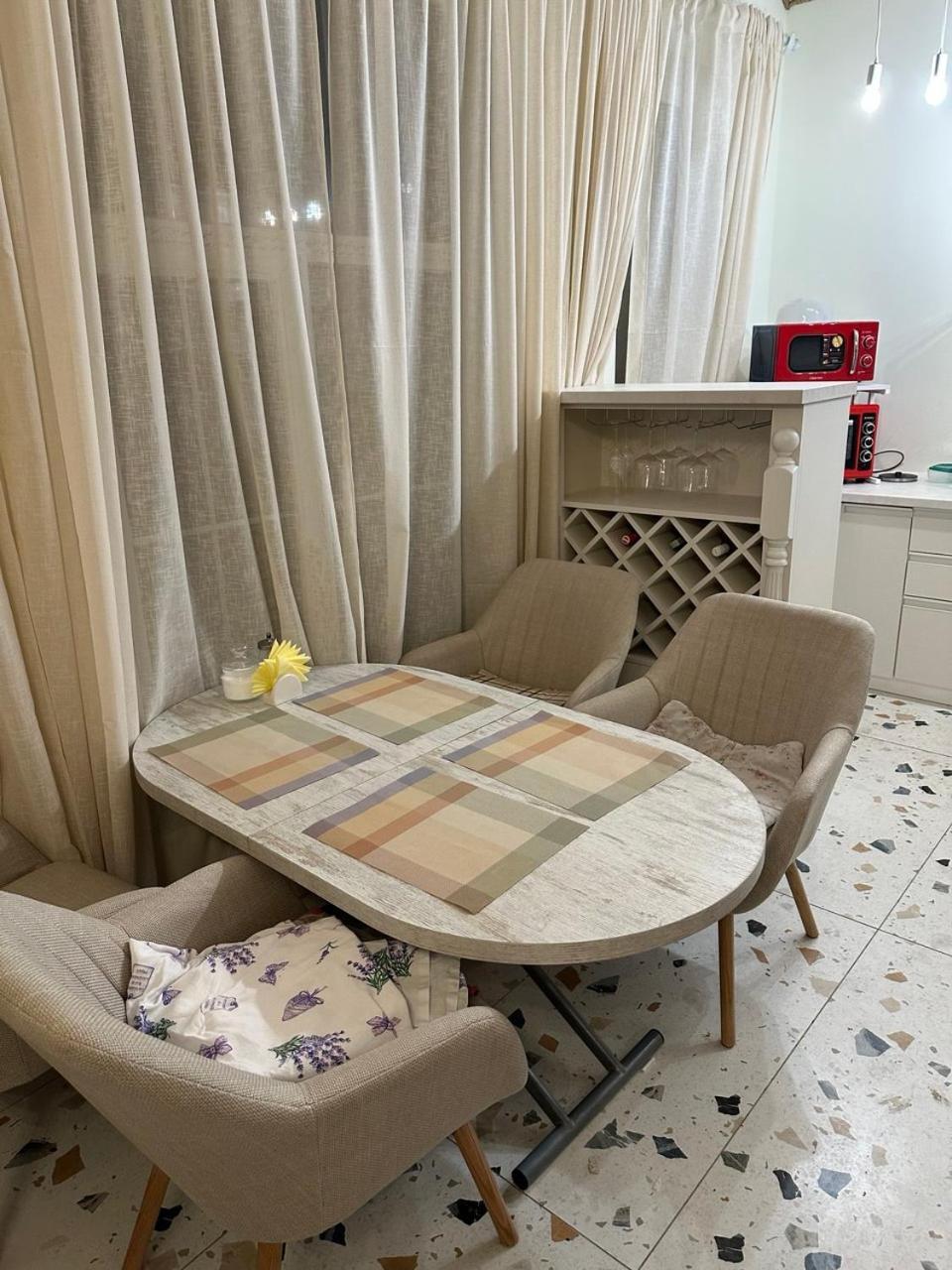 У Дачі Для Своїх Guest House Novyye Bezradichi Exterior photo